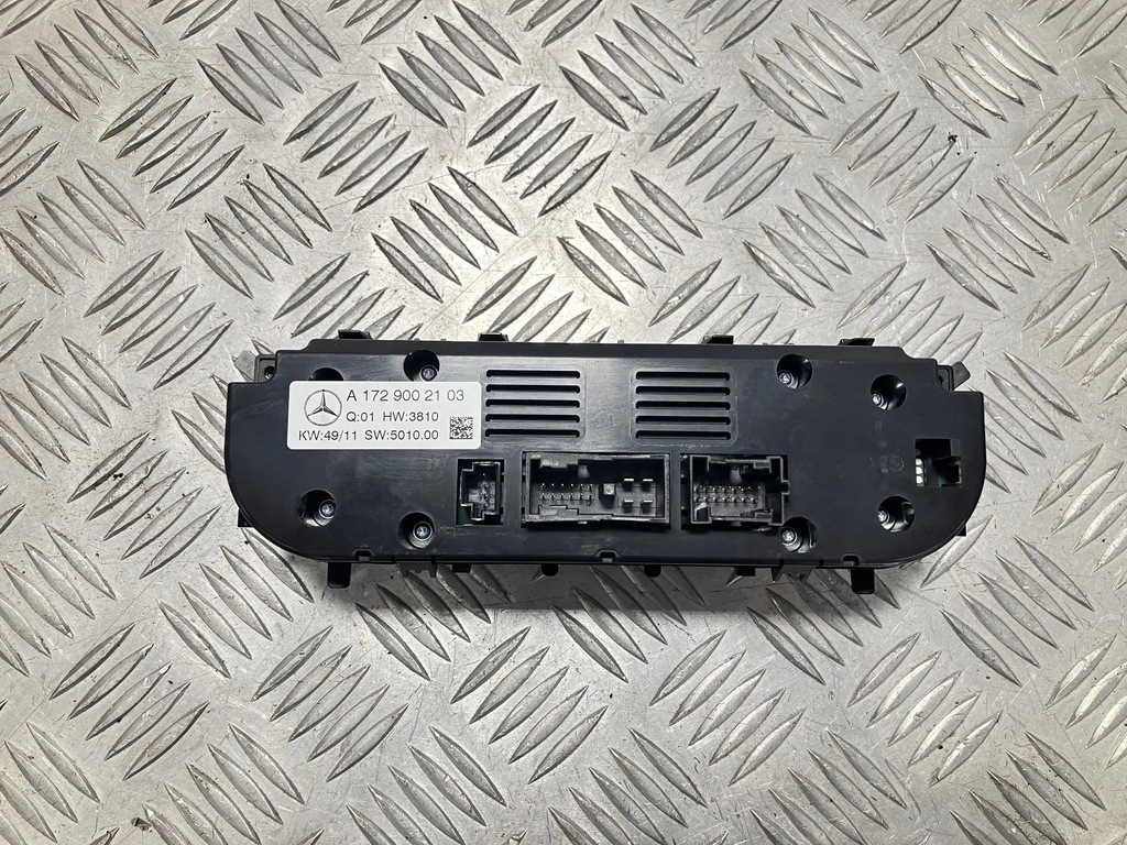 фото №2, Панель обдув кондиціонера mercedes slk r172 1.8 cgi