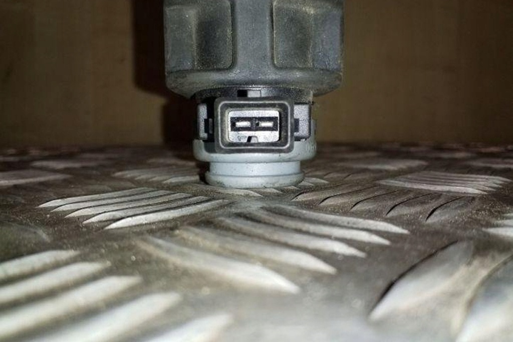 фото №6, Клапан электромагнитный nissan qashqai ii j11, j11_ 8200575400 2.0l