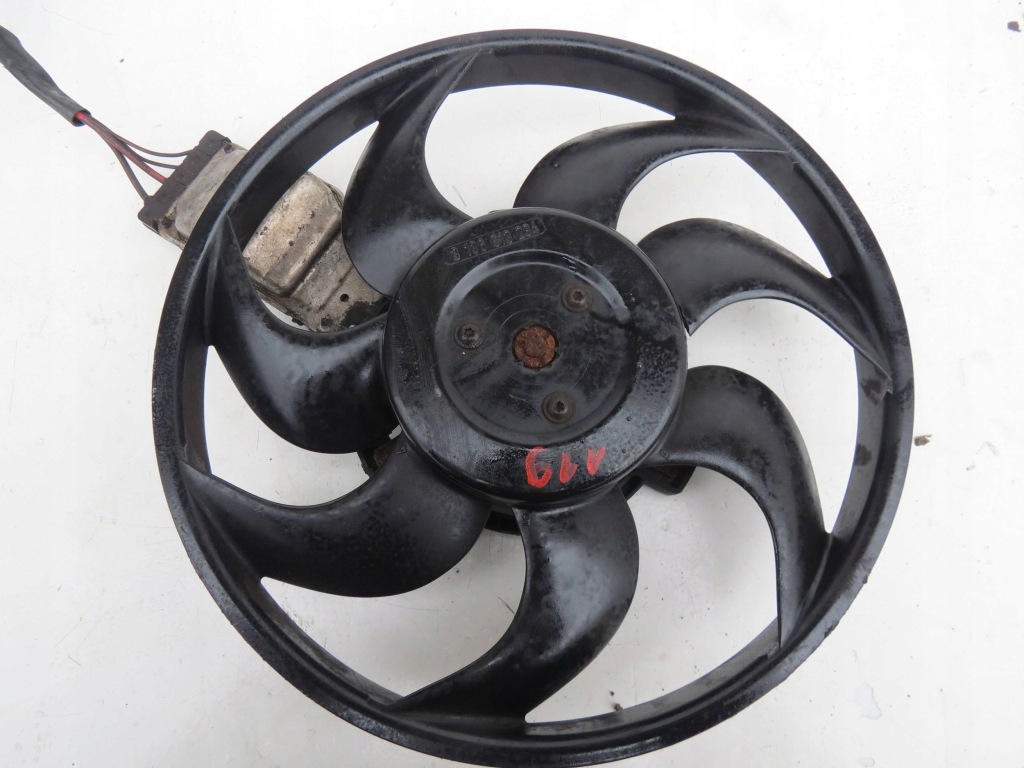 Вентилятор радиатора porsche cayenne 4.5 v8 3136613284 в Украине