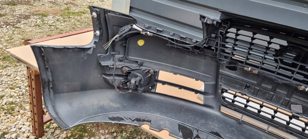 фото №12, Audi a4 b7 2004- бампер перед оригинал h169