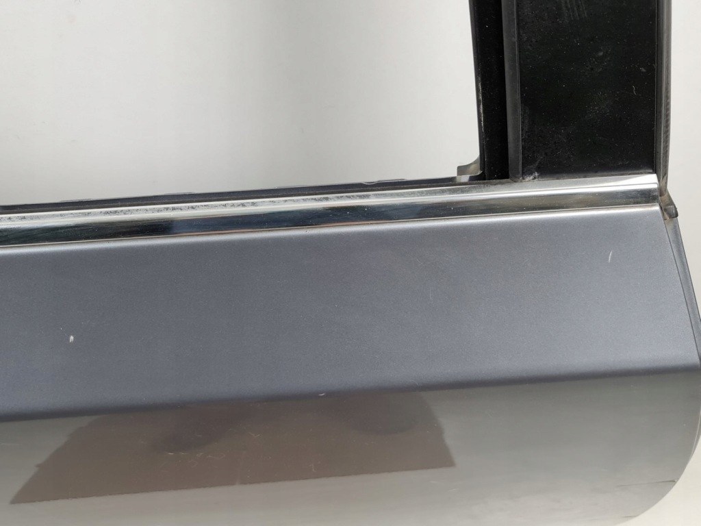 фото №4, Дверь правый задняя silbergrau металлик bmw 5 e61