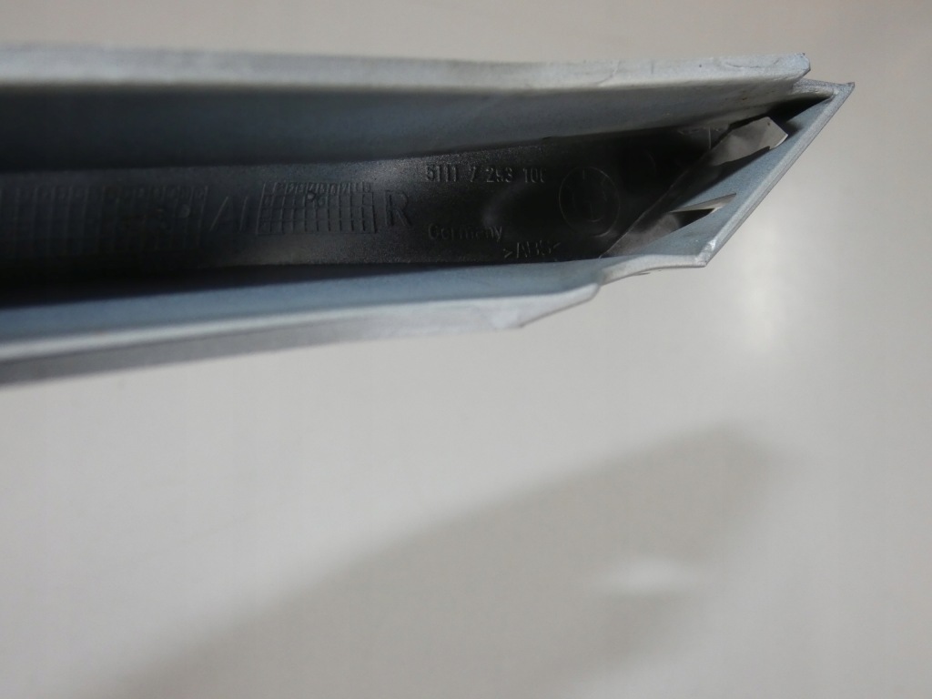 Молдинг решётки бампера правая 1 левая bmw 3 f30 f31 Киев