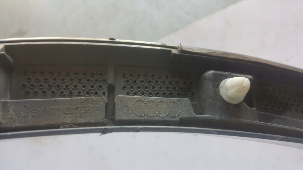 фото №15, Молдинг крыла правый перед audi q7 4m0853718k демонтаж