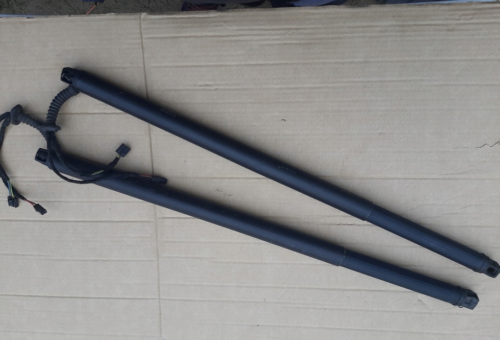 фото №1, Привід багажника skoda octavia 13- pr