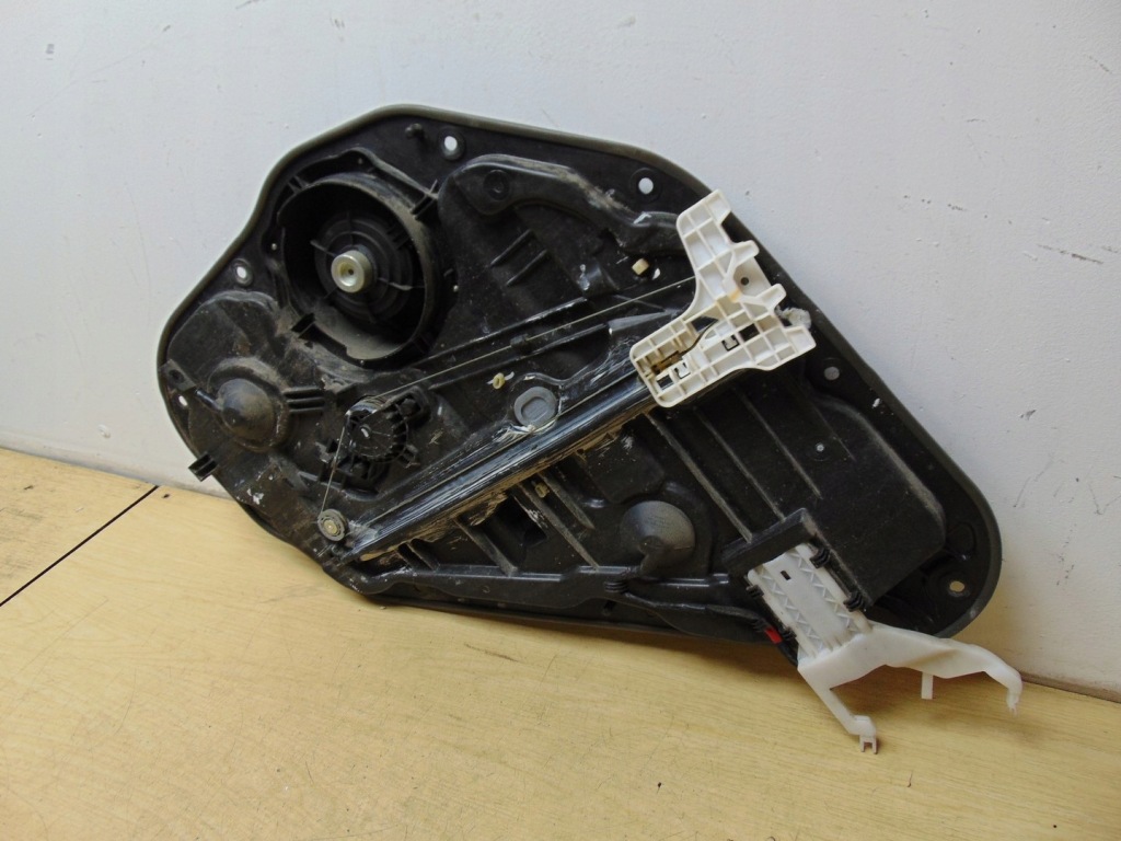 фото №7, Механизм стекло левый задняя hyundai i30 ii 82480-a6050 europa