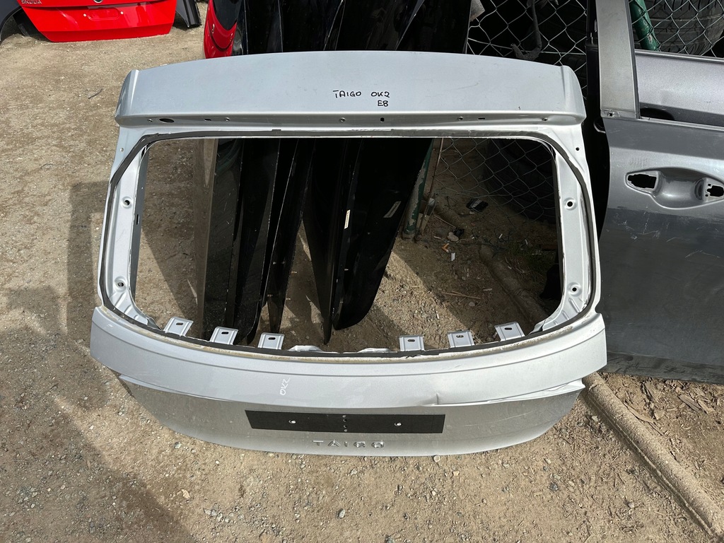 фото №1, Vw taigo кришка багажника задня