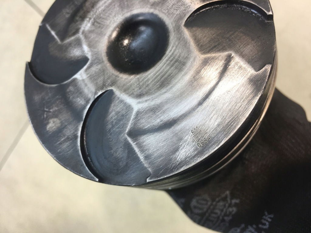 фото №16, Поршень шатун mercedes w202 2.5 d