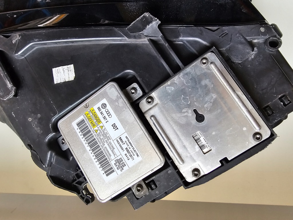 фото №13, Лампа левая audi a5 8t ксенон поворотный 8t0941003an