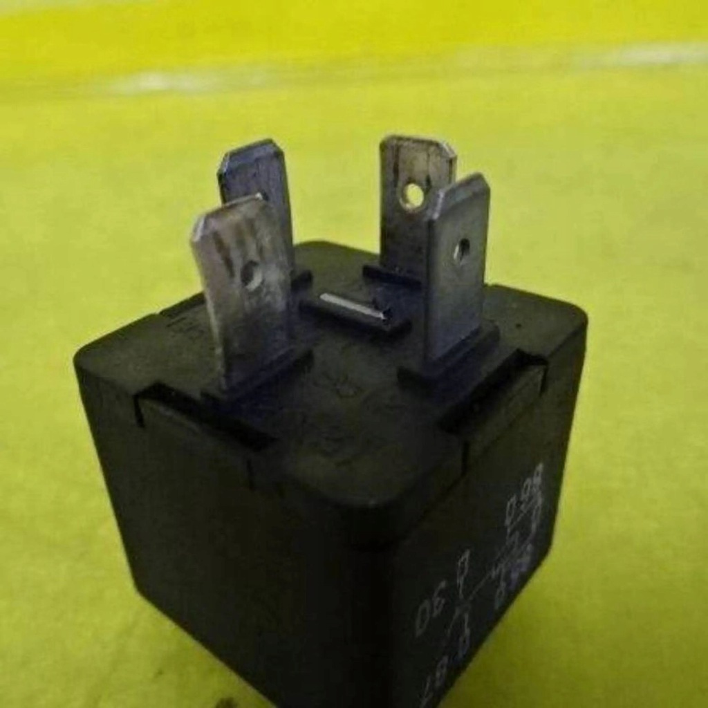 фото №5, Реле 373 audi a4 b6 8d0951253a nr31