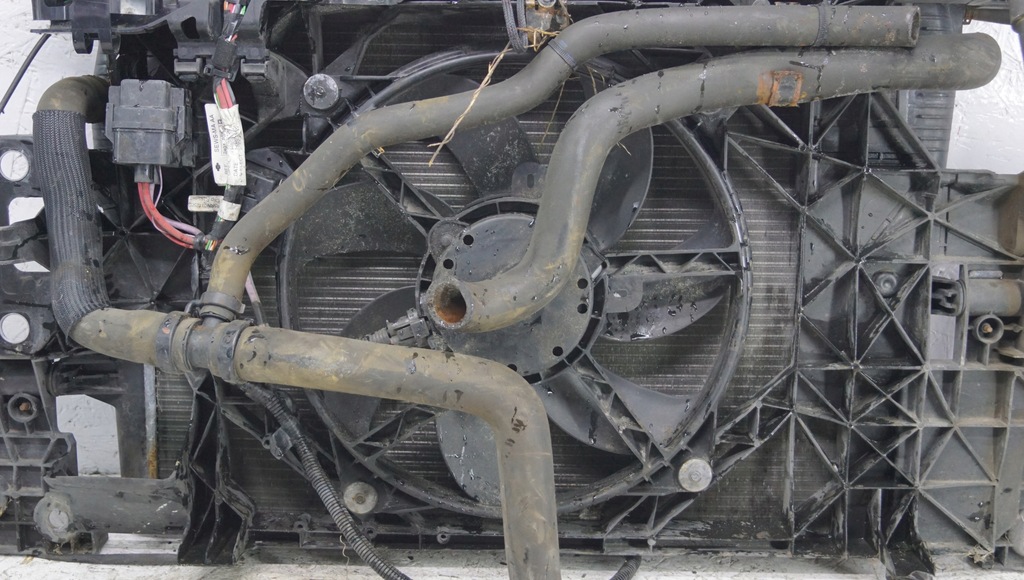 фото №8, Pas передний радиатор renault megane iii