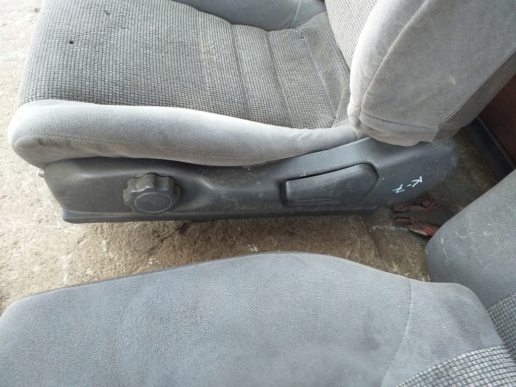 фото №5, Toyota celica v 5 сидіння сидіння заднє сидіння