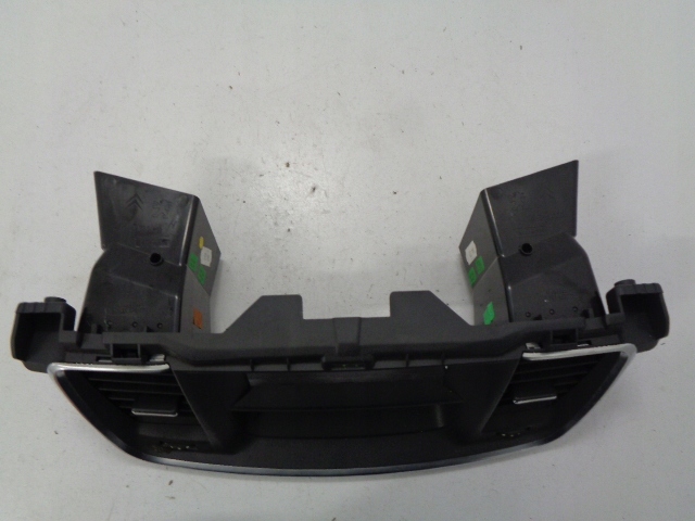 фото №6, Peugeot 508 панель кондиционера