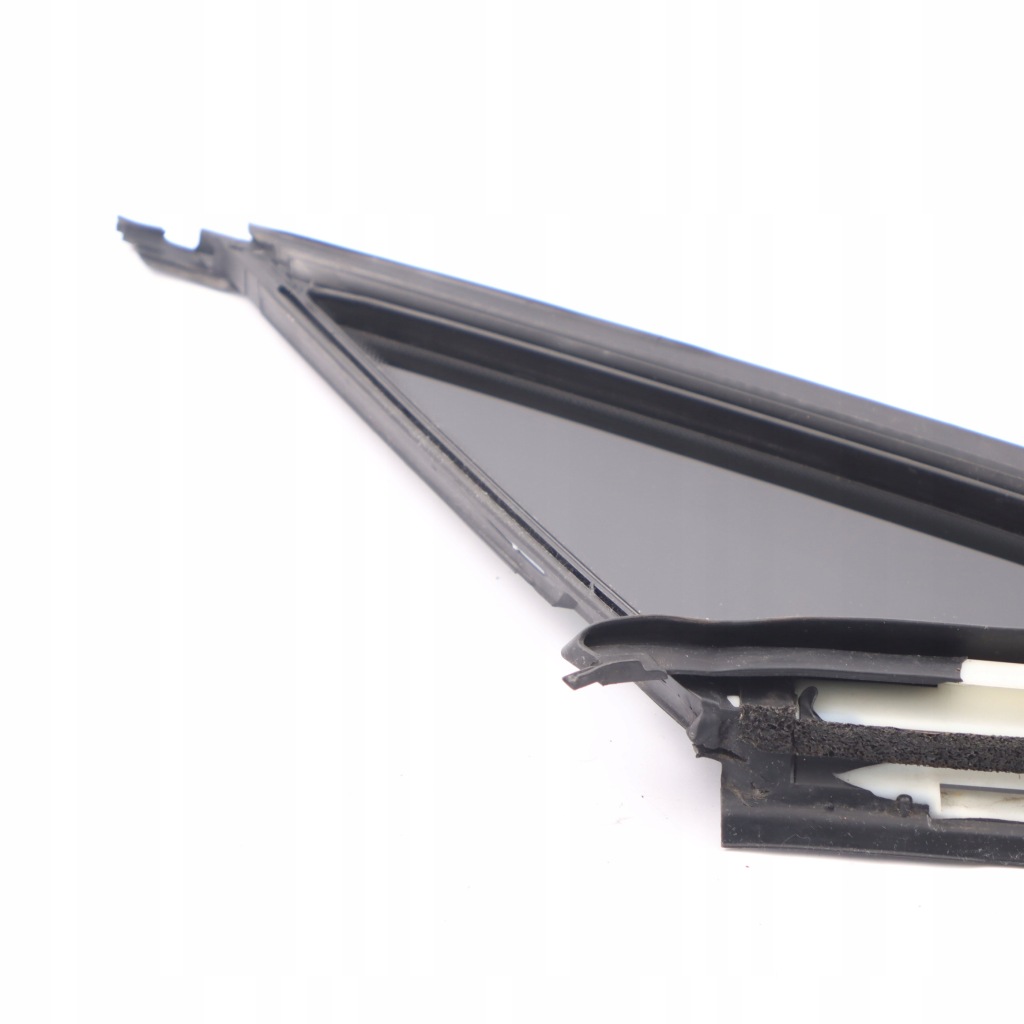 Купить Mercedes c238 стекло кузовная правый задний  правая задняя czarna a2386709000