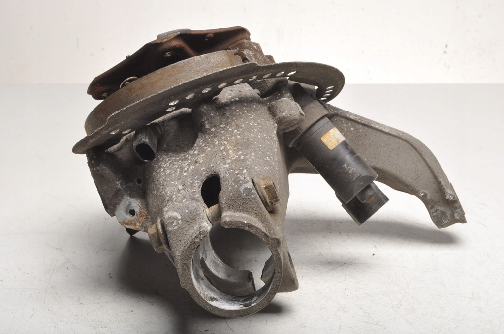 фото №7, Porsche 718 cayman 982 2.0 поворотный кулак правый задняя 982505436a