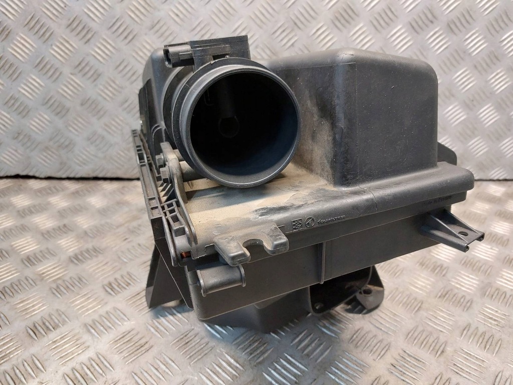 фото №8, Витратомір + корпус фільтра volvo s60 i 2.4