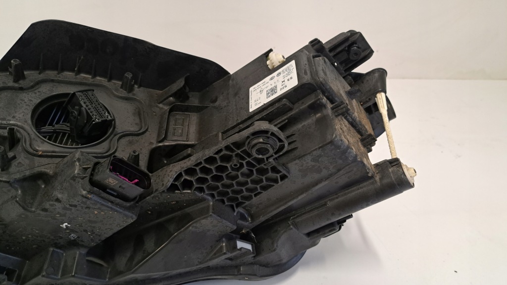 фото №11, Лампа правая vw touareg iii full led 761941036