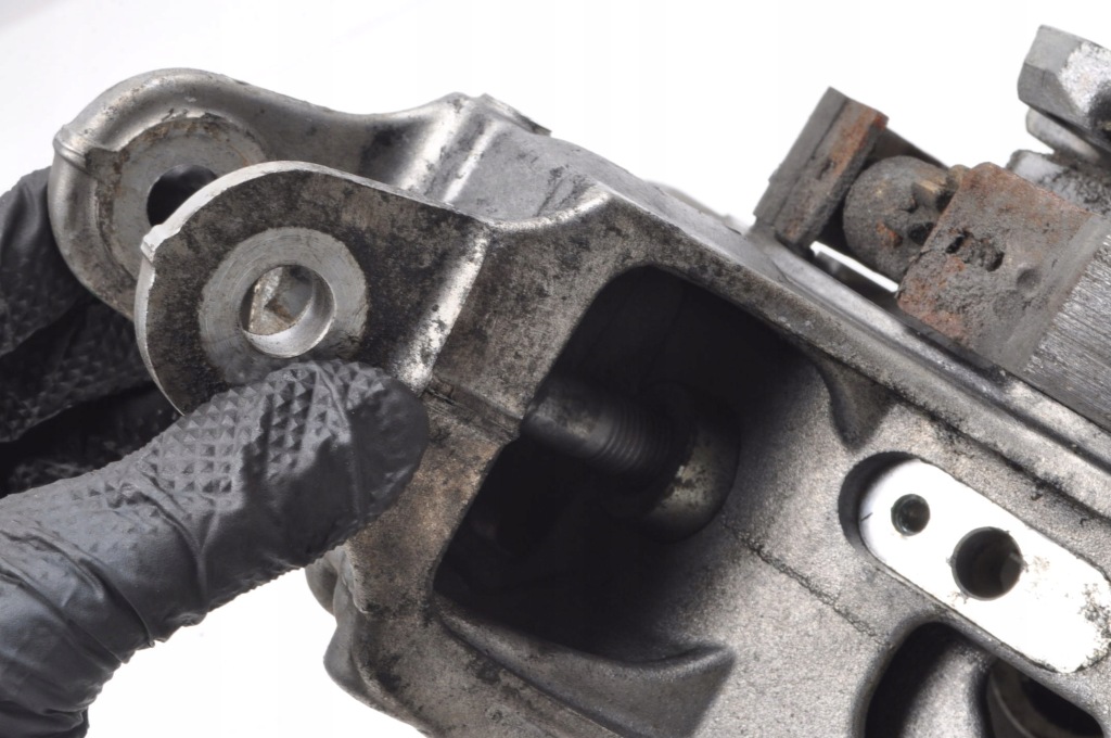 Ferrari california 4.3 поворотный кулак правая  задний 28a34102 238470 в Украине