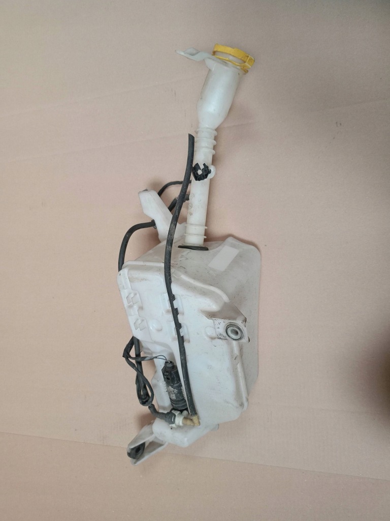 Купити Бачок омивача jeep gladiator jt 18- 68394939aa