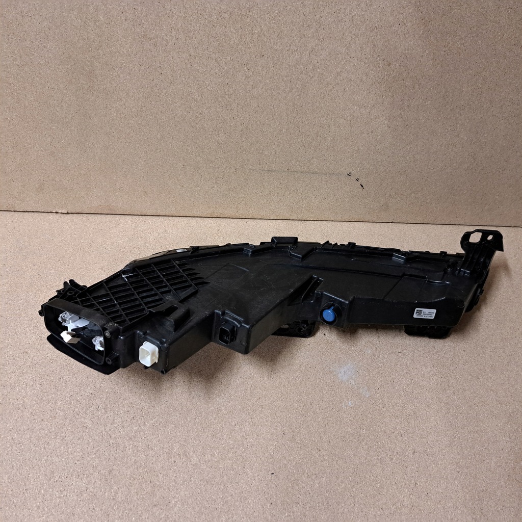 фото №7, Bmw 7 i7 g70 лампа full led верхний правая 5a5f5c2