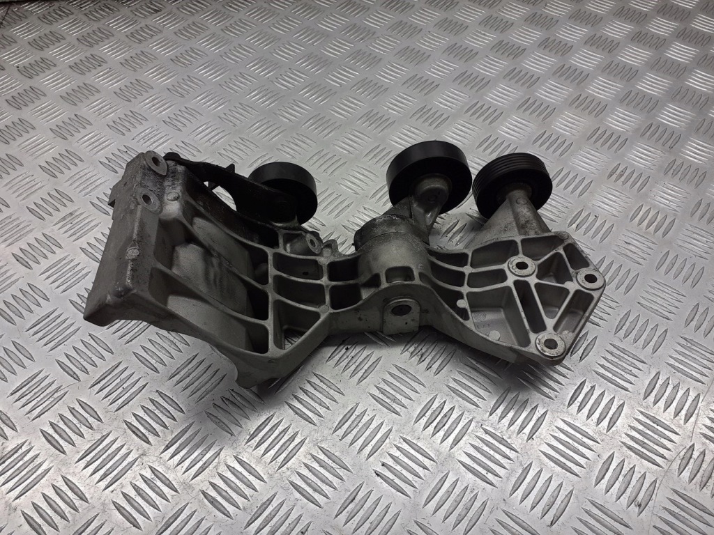 фото №2, Кронштейн генератора mercedes w169 2.0 cdi