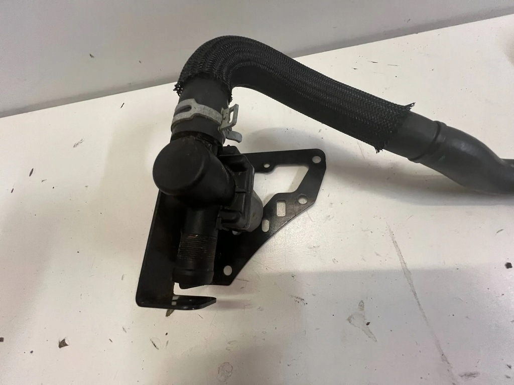 фото №5, Renault trafic iii clio v captur ii espace vi электроклапан насос wody wąż