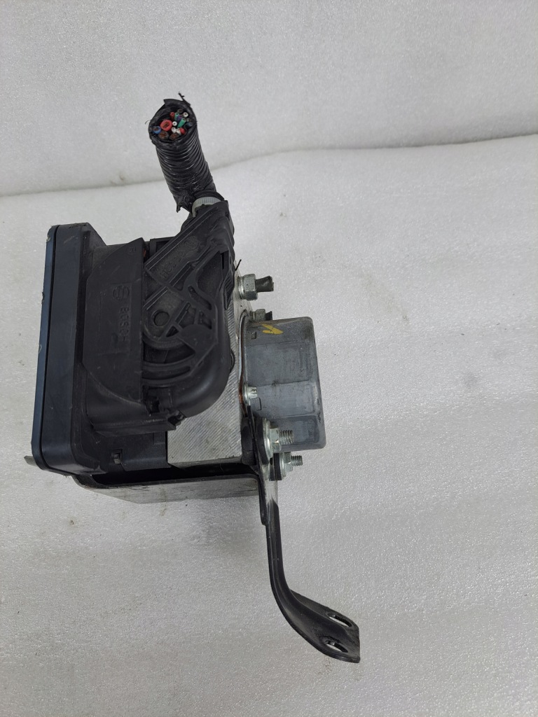 фото №4, Насос abs mitsubishi space star ii 1.0 4670a738