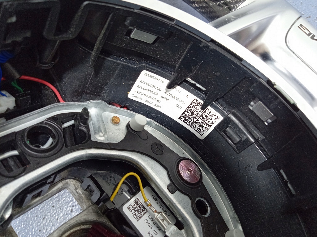 фото №12, Mercedes gle 63 amg воздуховод alcantara карбон лепестки переключения