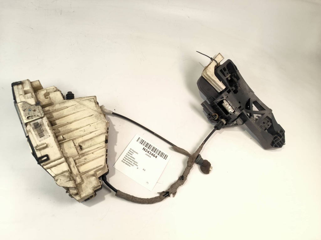 Замок двері pp a2217205835 mercedes w221 Ціна