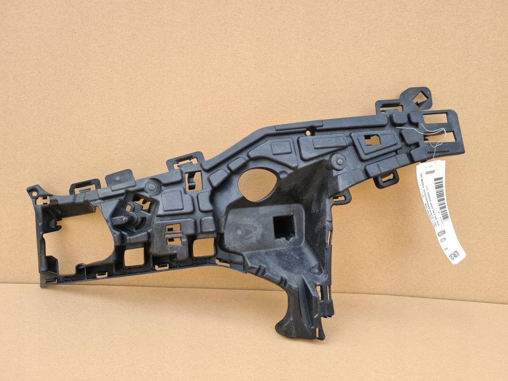 Направляющая кронштейн бампера передний левый volvo v90 2017- cc оригинальный номер 32227396 Оригинал