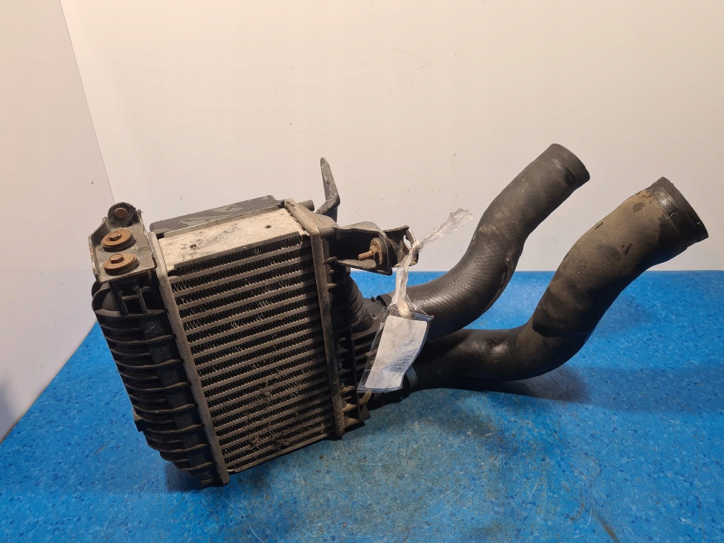 Купити Toyota corolla e12 2.0 d4d інтеркулер