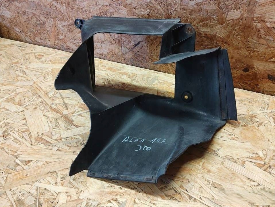 Воздуховод воздухозаборник воздуха alfa romeo 147 1.9 jtd в Украине