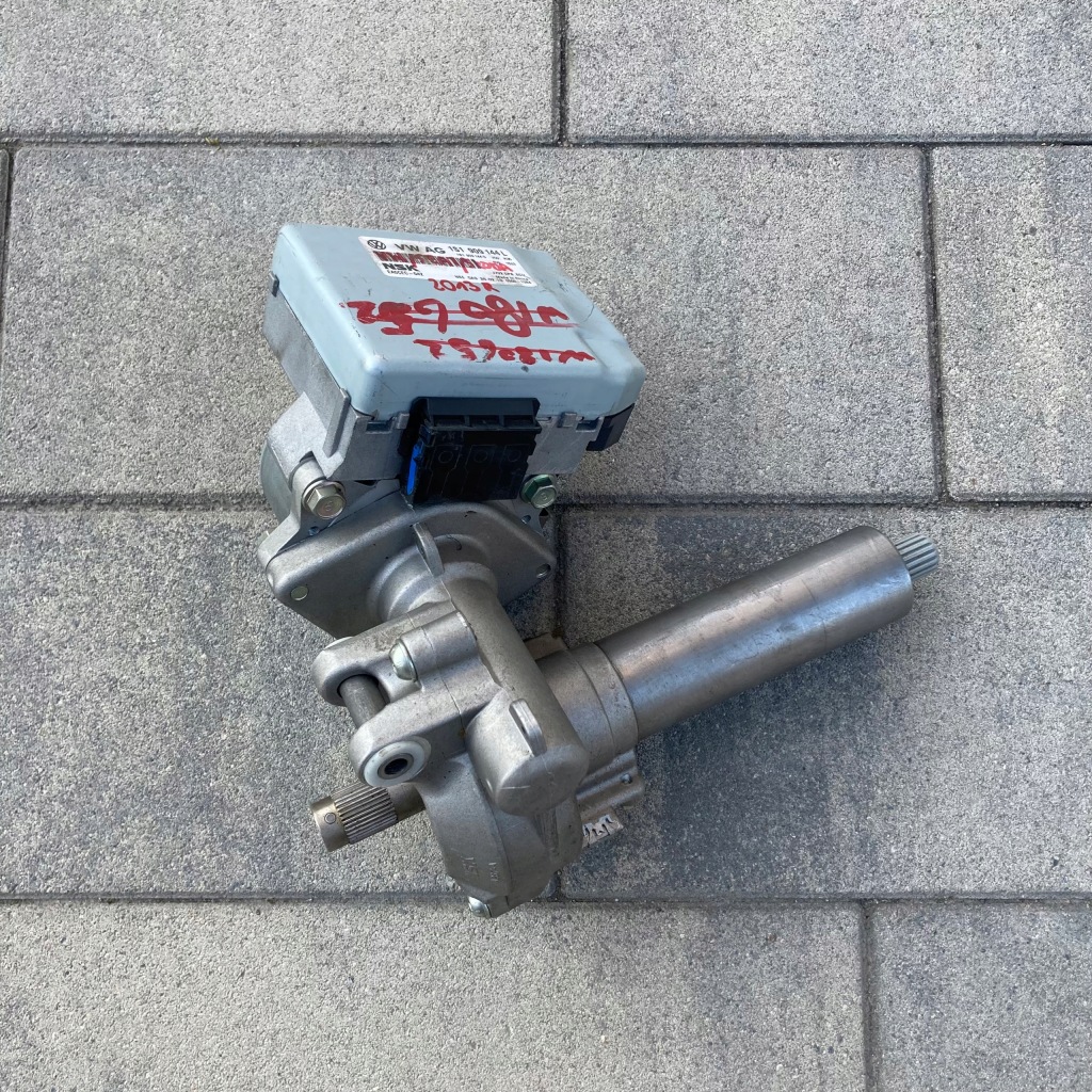 Купить Volkswagen оригинальный номер 1s1909144l 1s1423510t