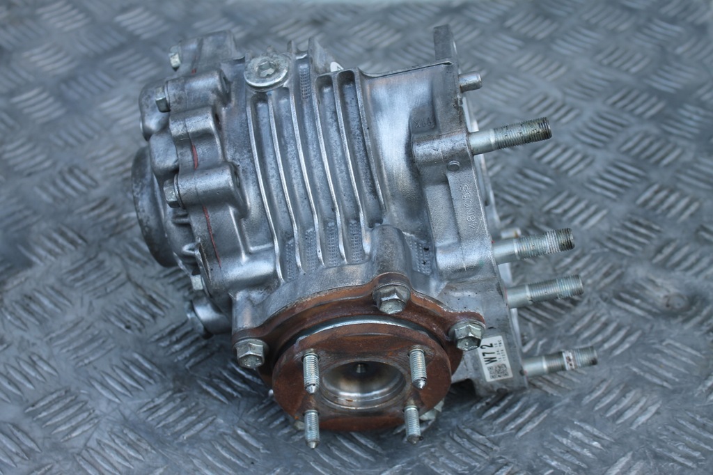 фото №8, Редуктор коробки toyota rav4 iv 2.2 d4d механічна коробка передач 12-18