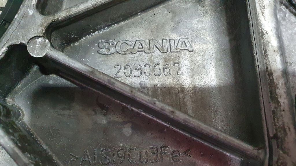 фото №3, Кришка корпус розподільного валу scania r 2030667
