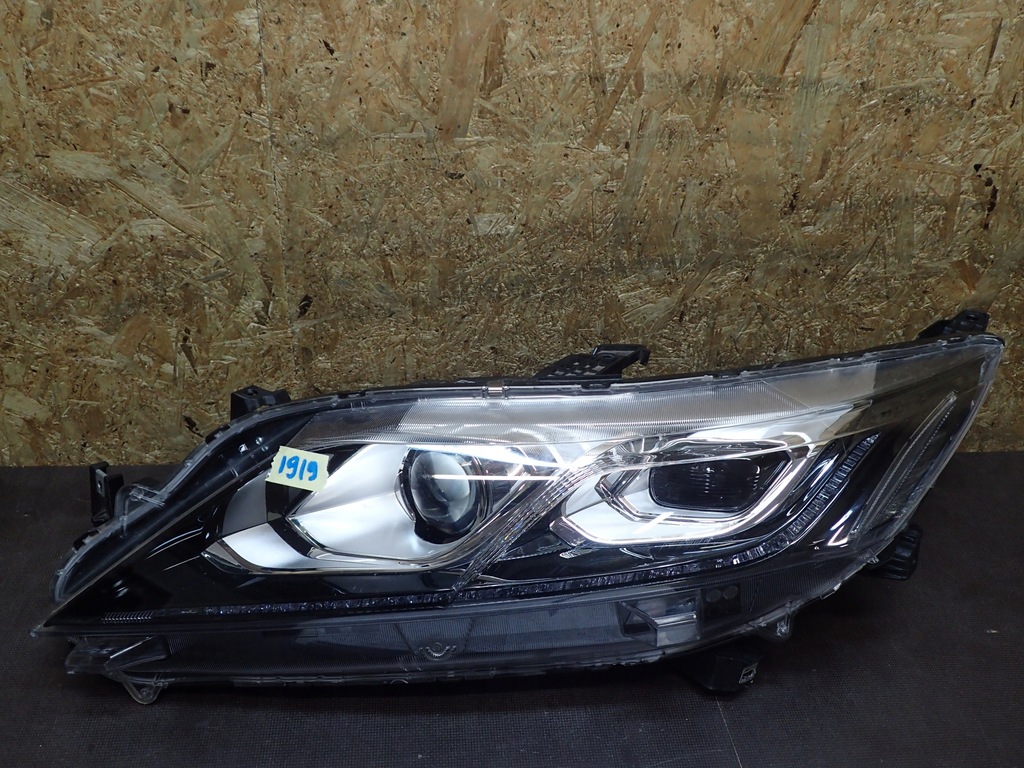 фото №1, Лампа перед ліва mitsubishi eclipse cross full led