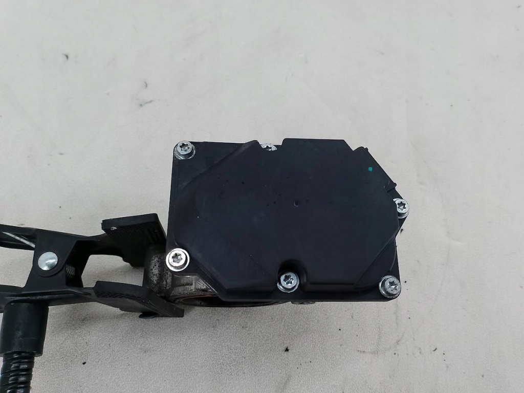 фото №7, Дросельна заслінка vw tiguan i 2.0 tdi 7.03703.84.0