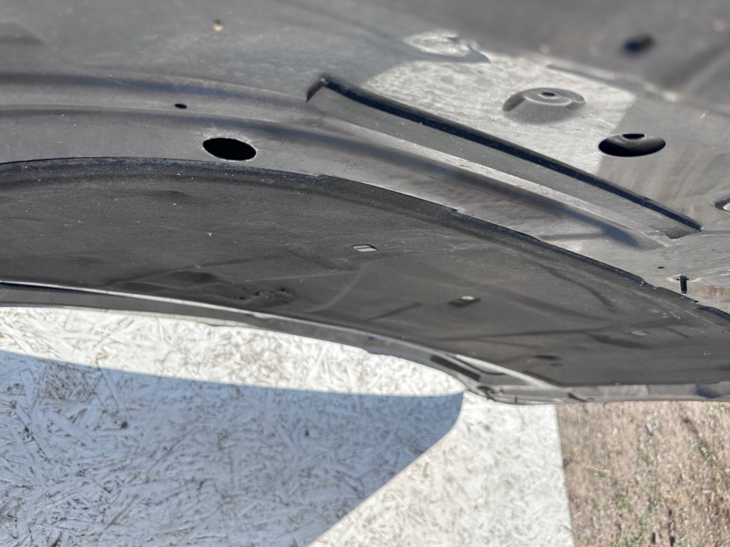 A4 8k рестайлинг  капот перед коричневая серая lz7l Недорого