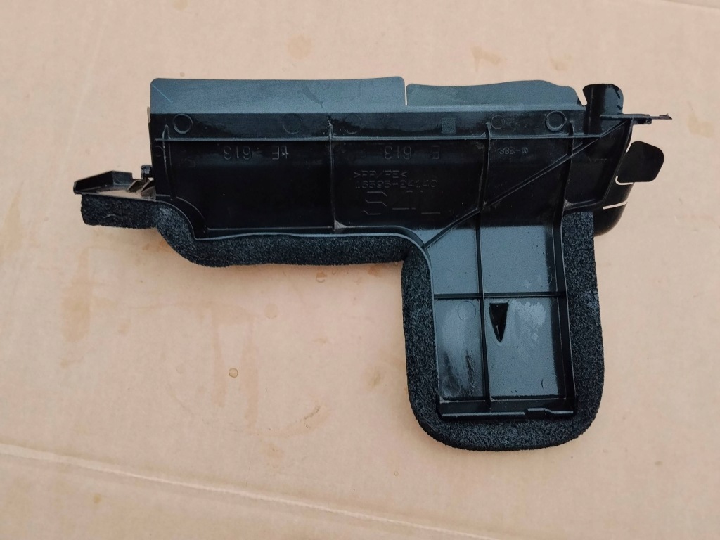 Воздуховод воздуха левая перед передняя toyota corolla cross 1659524140 в Украине