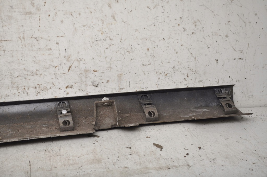 фото №11, Ford fiesta mk8 накладка порог левая