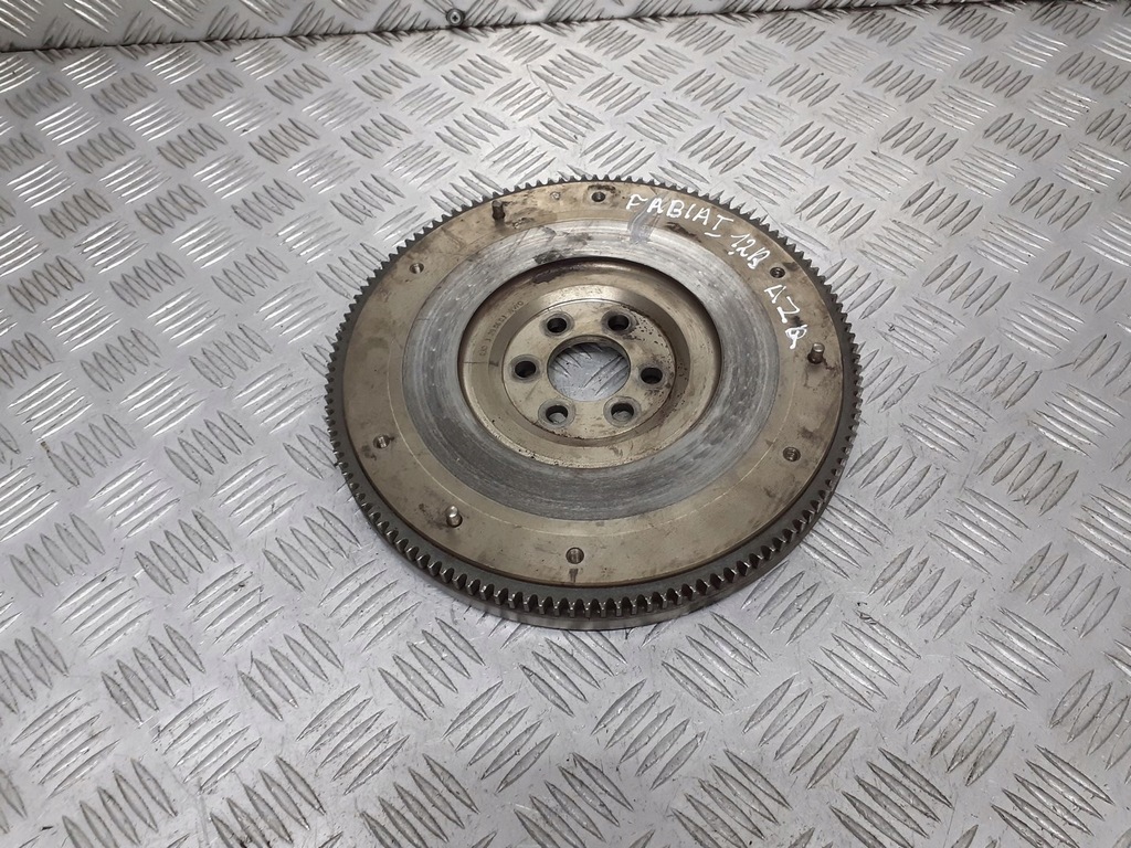 фото №1, Колесо маховик skoda fabia i 1.2