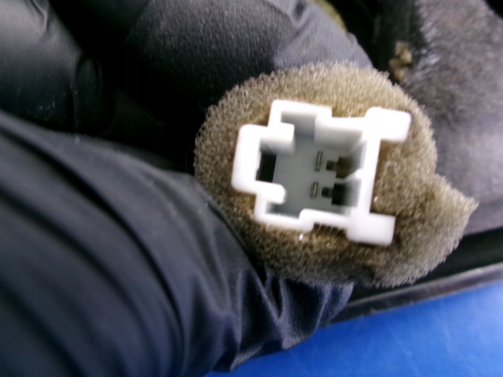 фото №7, Kia sorento i 02-06 зеркало левая чёрные yc 7pin