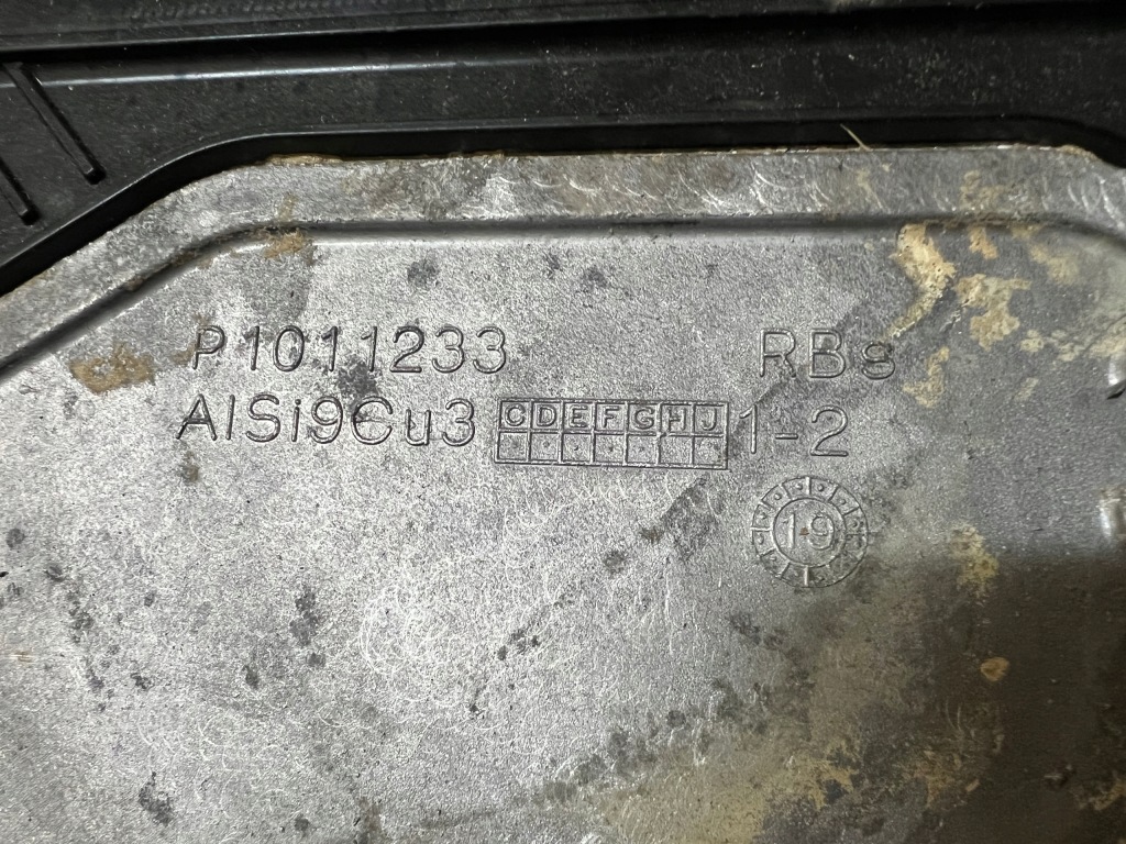 Nissan juke f16 2 2 основание корпус аккумулятор оригинал европа Киев