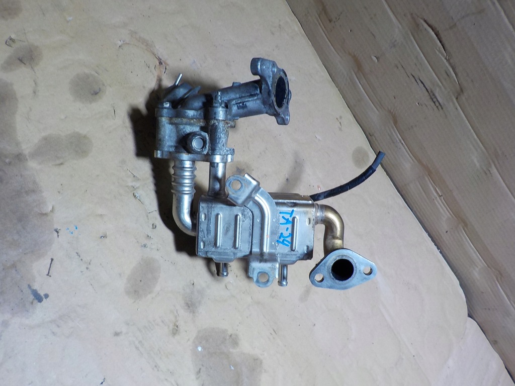 фото №6, Auris 1.4 d4d 90km радіатор вихлопних газів