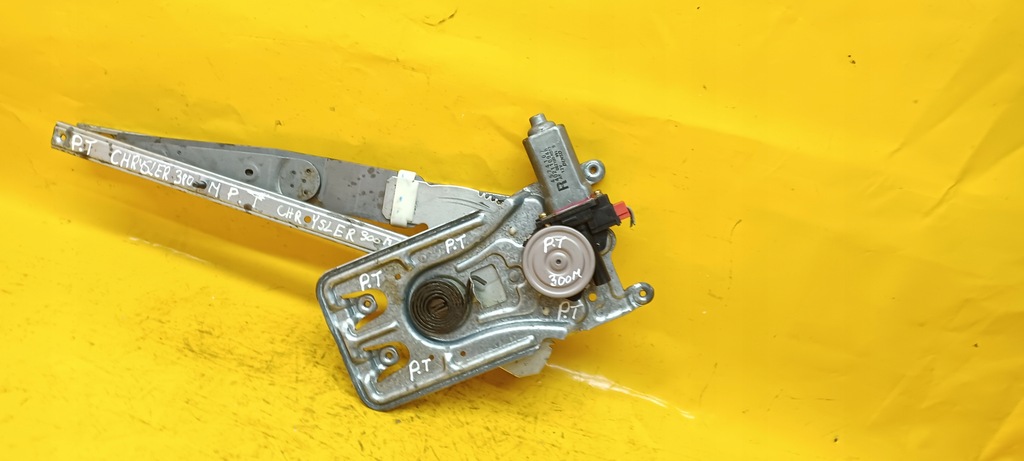 фото №8, Підйомник скло el.prawy задня chrysler 300m 4574107