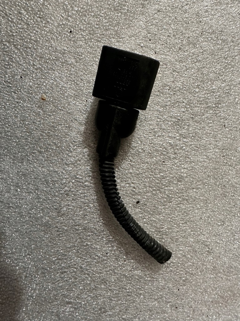 фото №1, Штекер колодка vw 1j0973703....