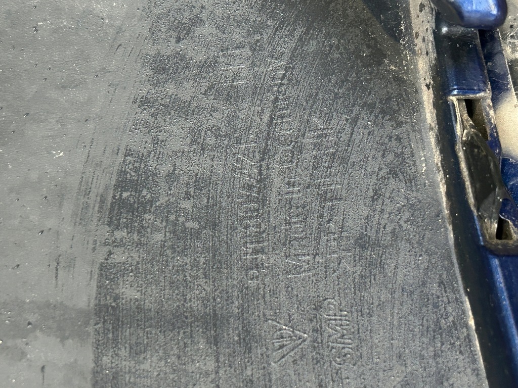 фото №16, Porsche taycan turbo бампер задняя 9j1807421