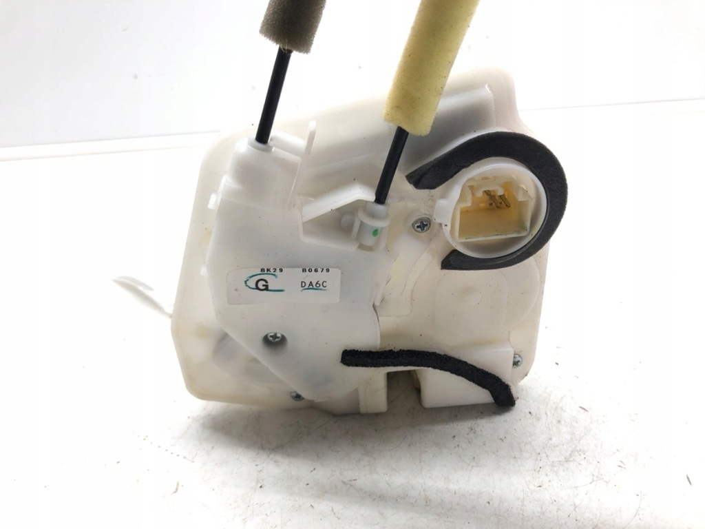 фото №2, Замок двері правий перед mazda 2 dl хетчбек