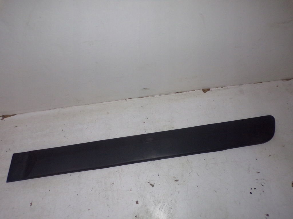 фото №1, Молдинг зовнішня двері лівий задня dacia logan