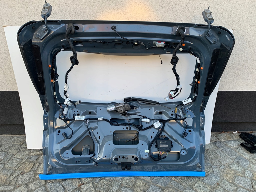 фото №8, Кришка багажника задня задня багажника kuga 24- escape usa 23- lift демонтаж лак k1