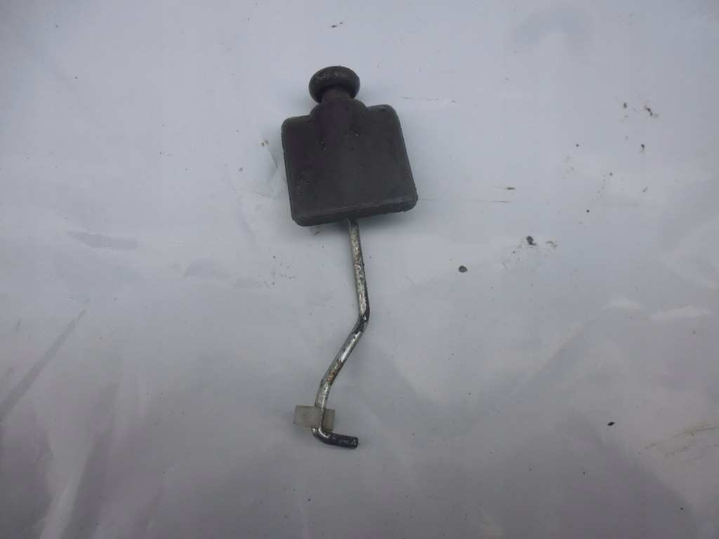 фото №1, Засувка блокування замка skoda favorit